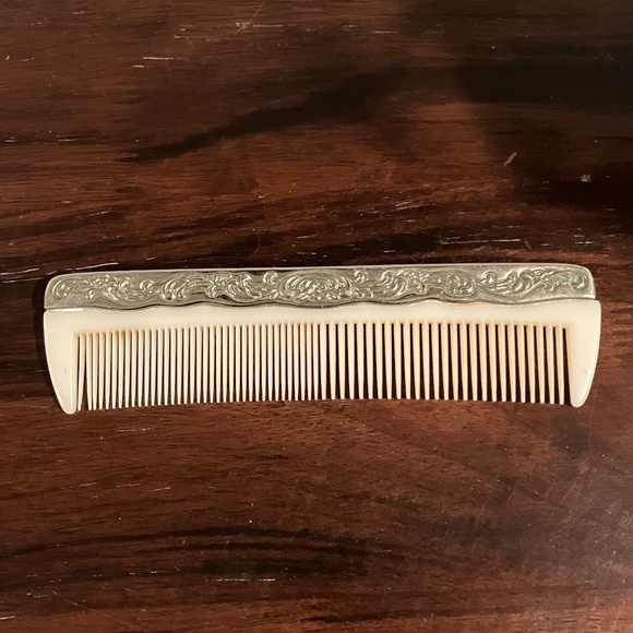 Vintage Hand Comb - Picture 3 of 7